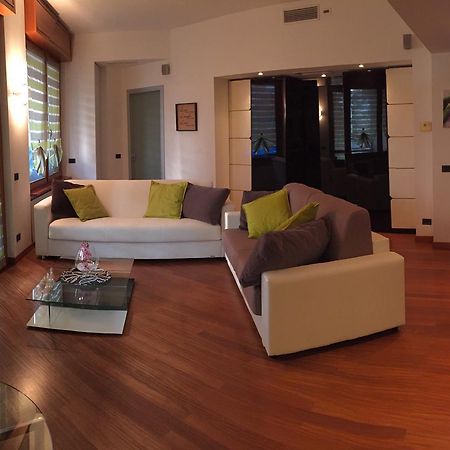 Giulia Luxury Apartment Milano Exterior foto
